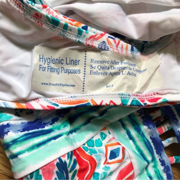 New La Blanca beautiful one piece swimsuit NWT - Picture 15 of 15